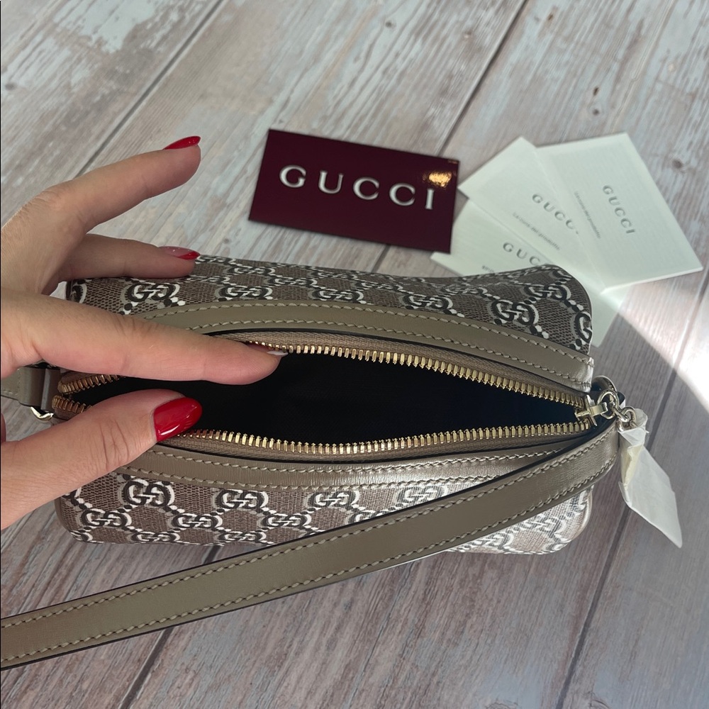 $2,400 New, Authentic GUCCI MINI SHOULDER BAG WITH GG SHADOW crossbody purse bag - Picture 10 of 17